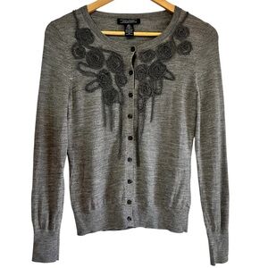 Banana Republic extra fine merino wool rosette cardigan Sz S excellent condition